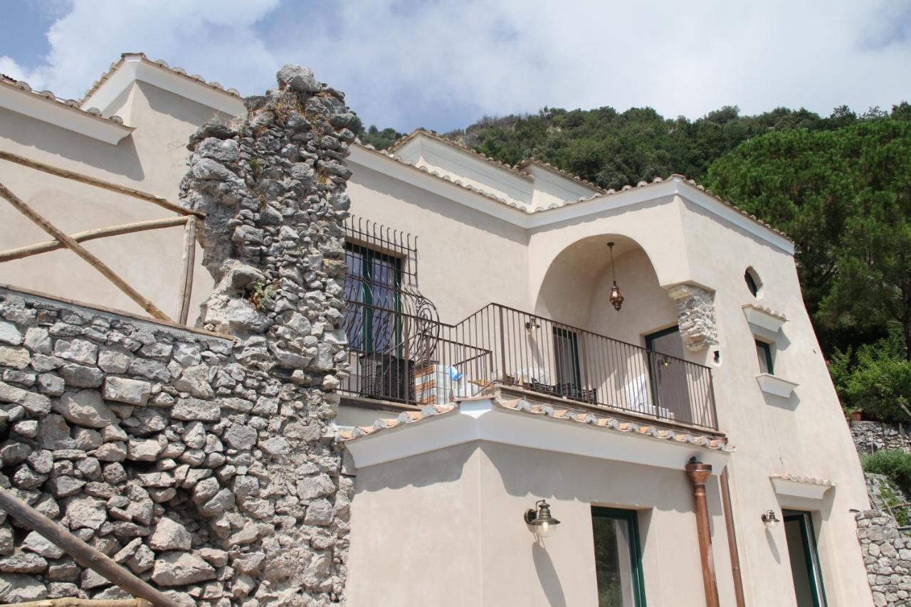 Villa Ami Scala Luaran gambar